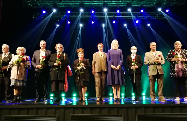 Jonavos TAU studentai švenčia: naujų mokslo metų pradžia, nauji fakultetai bei dekanai