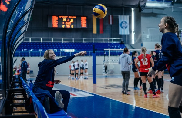 Baltijos moterų tinklinio lygos viršūnėje – dvi Lietuvos komandos