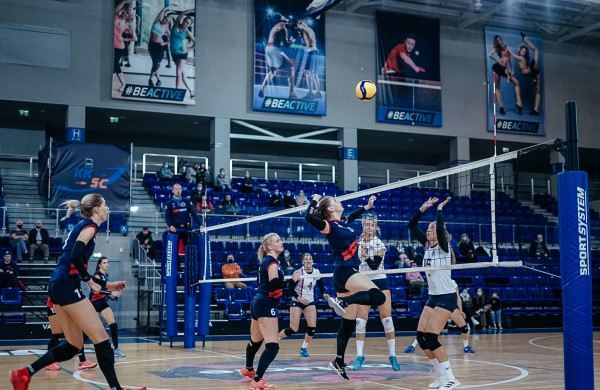 Baltijos moterų tinklinio lygos viršūnėje – dvi Lietuvos komandos