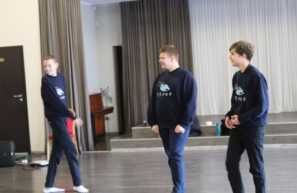 Projektas ,,Lygybės medis“ – laikas, kai kiekvienas tampa stiprus kurti