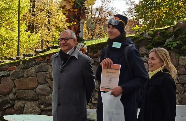 Tarp geriausių Lietuvos moksleivių gamtininkų  – J. Vareikio mokinė