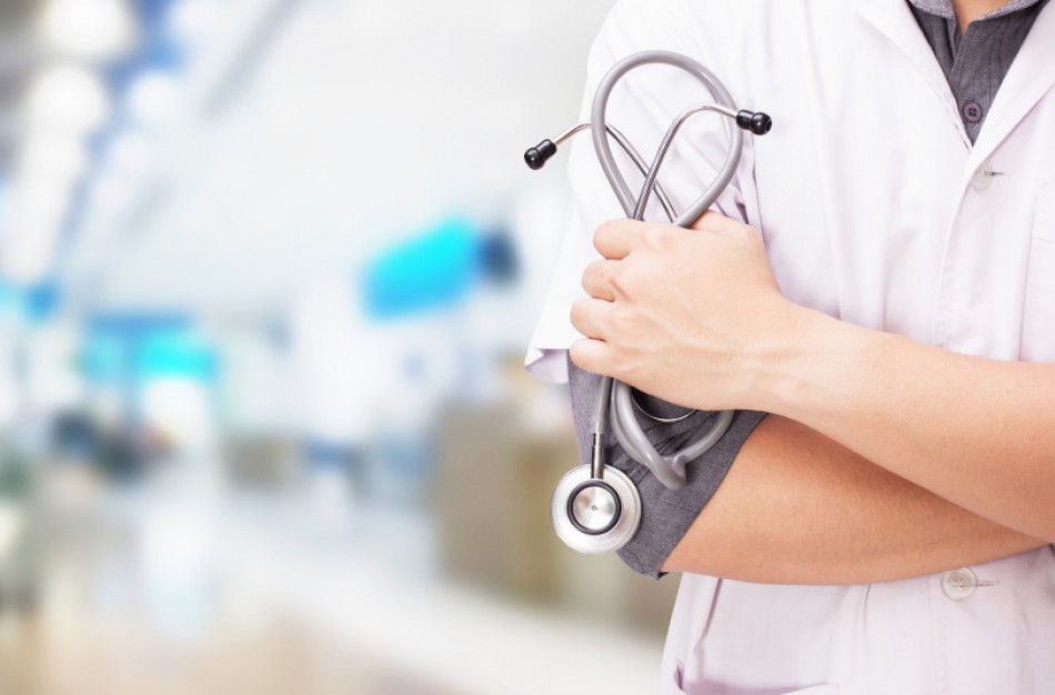 Ligonių kasos: kada už akių vokų pakėlimo operaciją mokėti nereikia?