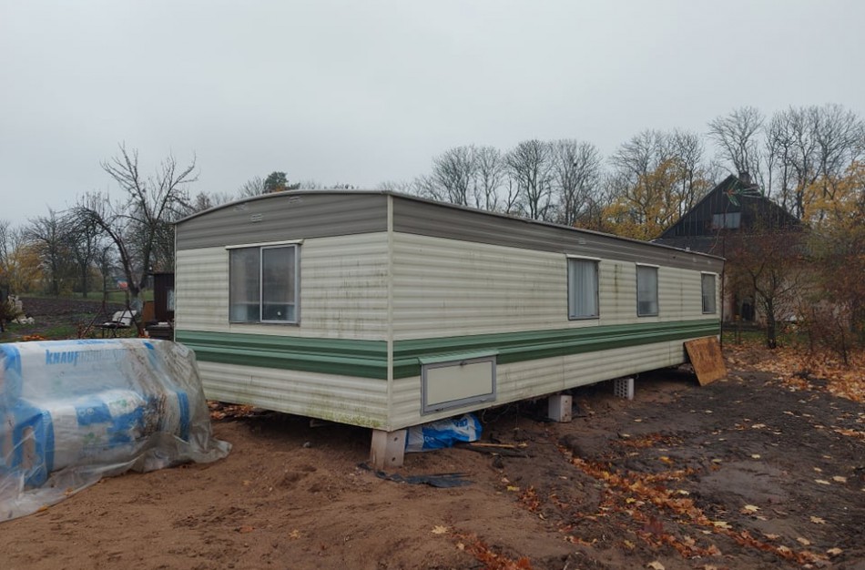 Po gaisro be namų likusi šeima dėkoja ištiesusiems pagalbos ranką