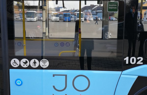Jonava jau turi elektrinį autobusą: naujos pradžios startas, turėsiantis tęstinumą