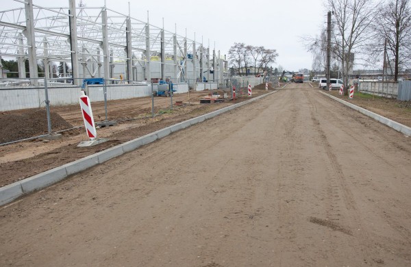 Tvarkomas kelias prie statomos naujos gamyklos Ukmergės g.