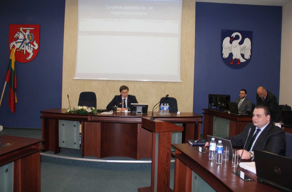 E. Andrejevas – liberalams: “Ar jau pateikėte prašymą pereiti į socialdemokratų partiją?“