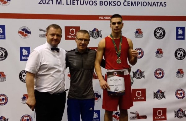 Jonaviečio E. Sinkevičiaus laimėjimai Lietuvos bokso čempionate