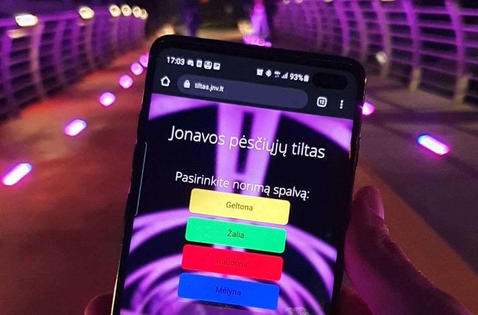 Jonaviečiai aktyviai naudojasi galimybe keisti tilto spalvas: kurią jie rinkosi dažniausiai?
