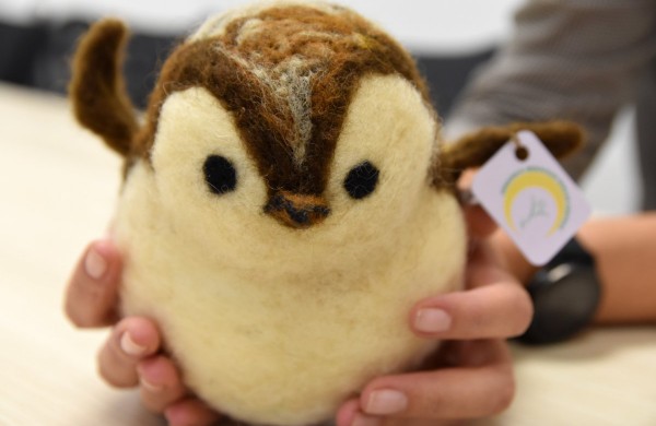 Prezidentūros eglę puoš ir Jonavoje nuvelti paukščiai