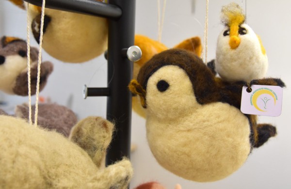 Prezidentūros eglę puoš ir Jonavoje nuvelti paukščiai