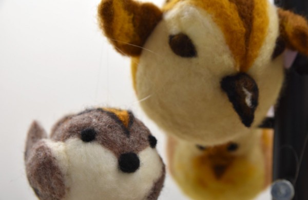 Prezidentūros eglę puoš ir Jonavoje nuvelti paukščiai