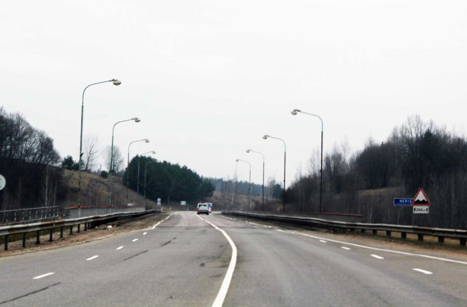 Bus rekonstruojamas tiltas per Nerį ties AB „Achema“