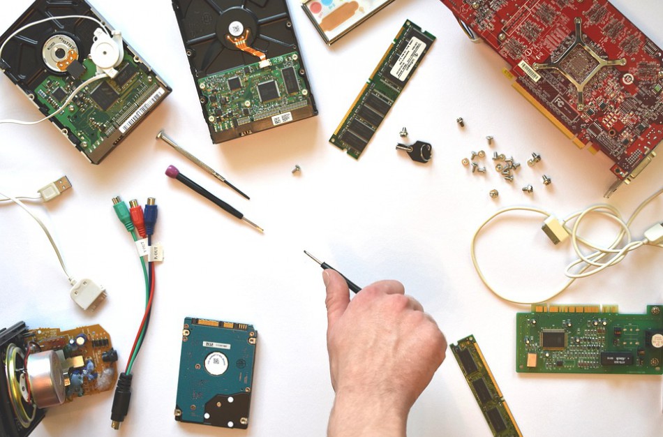 Užimtumo tarnyba: daugėja darbo ieškančių atvykėlių iš trečiųjų šalių