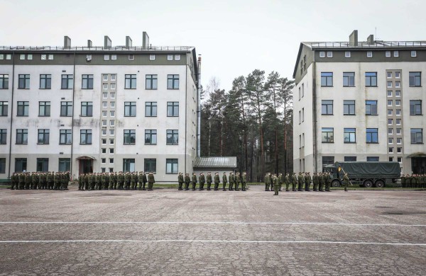 Į Mokomąjį pulką atvyko šauktiniai savanoriai