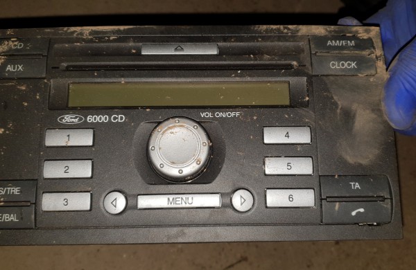 Jonavoje išaiškinta vagystė, pareigūnai prašo atpažinti savo galimai pavogtus daiktus