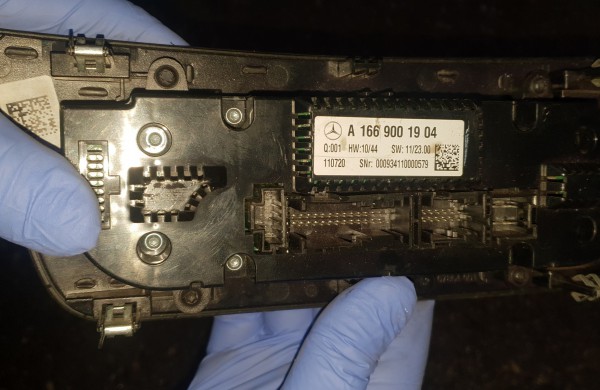 Jonavoje išaiškinta vagystė, pareigūnai prašo atpažinti savo galimai pavogtus daiktus