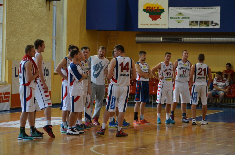 Lygos naujokai „Telšiai“ įrodė pranašumą prieš Jonavos komandą