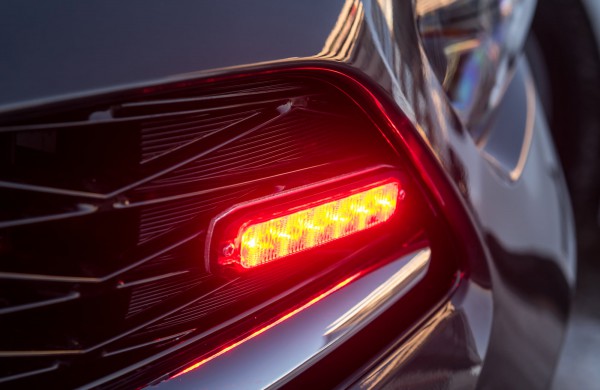 Policijos automobilių parką papildė dar 10 nežymėtų automobilių