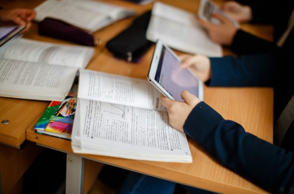 Valstybė finansuoja papildomas mokytojų konsultacijas mokyklose