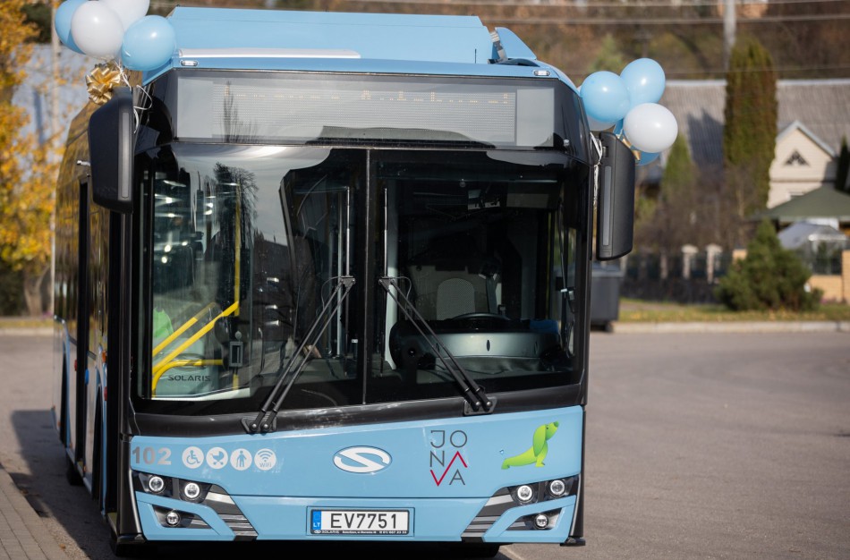 Jonavoje keleivius veš daugiau elektrobusų