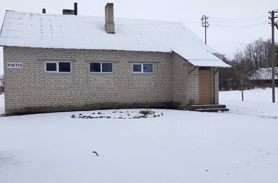 Skelbiamas pastato Panoteriuose nuomos konkursas