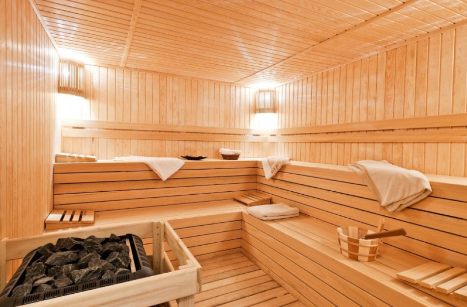 Kokiai pastatų kategorijai priskirtina pirtis ant polių ir ar statant reikia statybos leidimo?