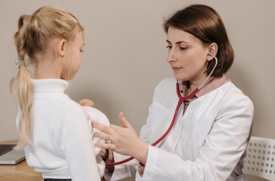 Nuo tuberkuliozės saugo skiepai ir reguliari sveikatos patikra