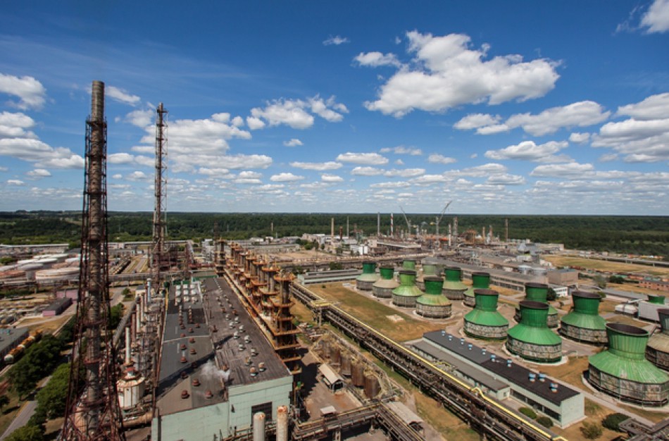 AB ,,Achema" valdyba priėmė sprendimą didinti kitų metų darbo užmokesčio fondą