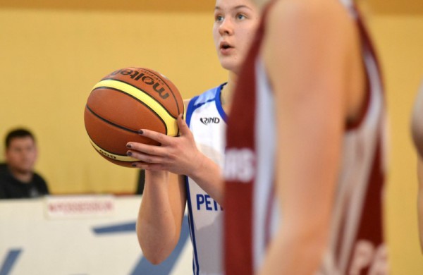 „Petrochema“ krepšininkės be didesnio vargo nugalėjo panevėžietes