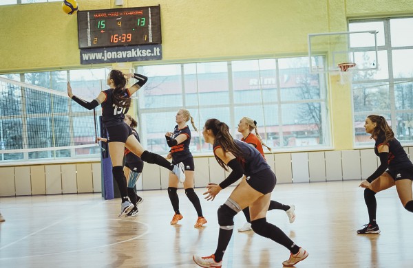 Jonavoje vyko intriguojantys Baltijos lygos Lietuvos tinklinio klubų derbiai
