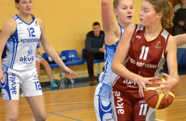 „Petrochema“ krepšininkės be didesnio vargo nugalėjo panevėžietes