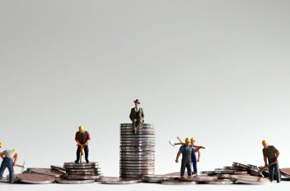 649 eurais skurdesnės Europos darbuotojų Kalėdos