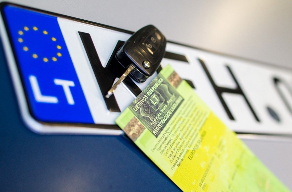Nuo naujų metų registracijos mokesčio nebereikės mokėti už paveldėtus automobilius
