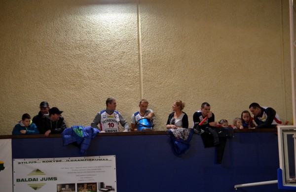 Savo aikštelėje Jonavos krepšininkai mačo pabaigoje susitvarkė su šilutiškiais