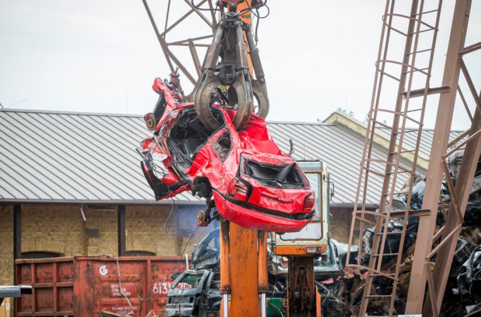 Pasikeitė automobilių „laužo“ tvarkymo reikalavimai