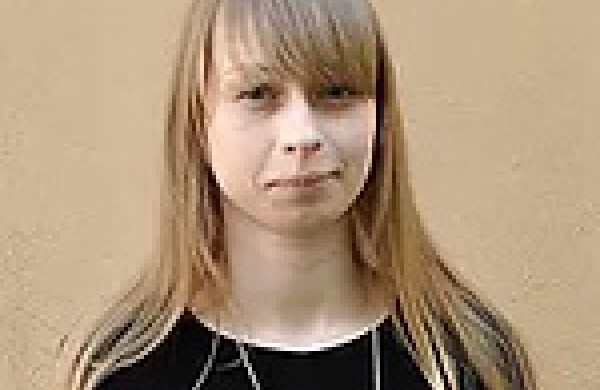 Nutukę ir antsvorio turintys vaikai dažniau valgo prie ekranų