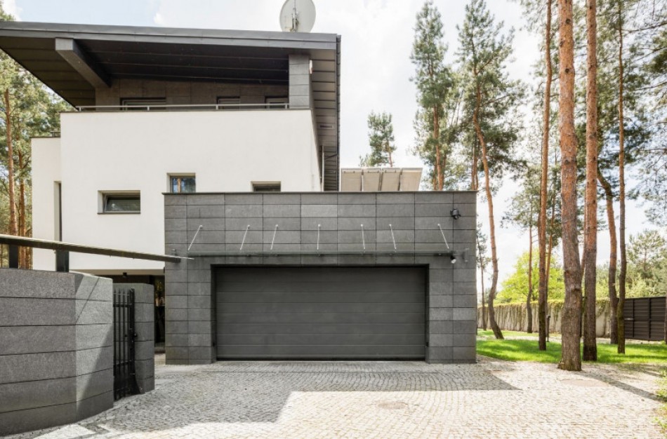 Ką privalu žinoti norint atlikti garažo ar sandėliuko paprastąjį remontą?