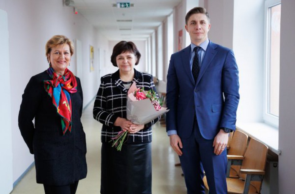 Meras pasveikino naujus mokyklų vadovus