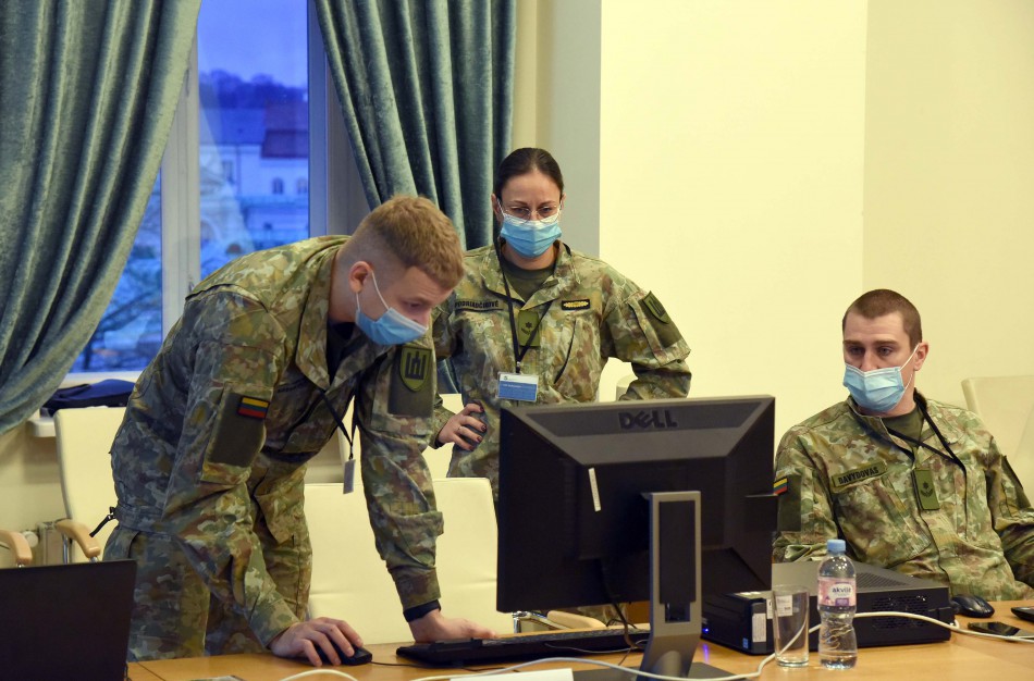 Sudaryti šių metų karo prievolininkų sąrašai – į tarnybą planuojama pašaukti beveik 4000 jaunuolių