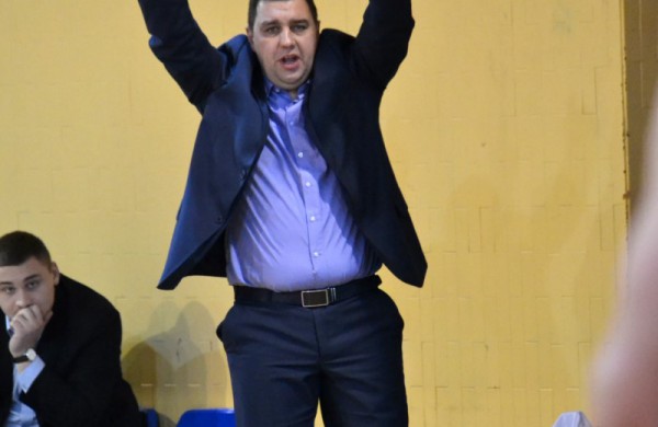 Savo aikštelėje Jonavos krepšininkai mačo pabaigoje susitvarkė su šilutiškiais