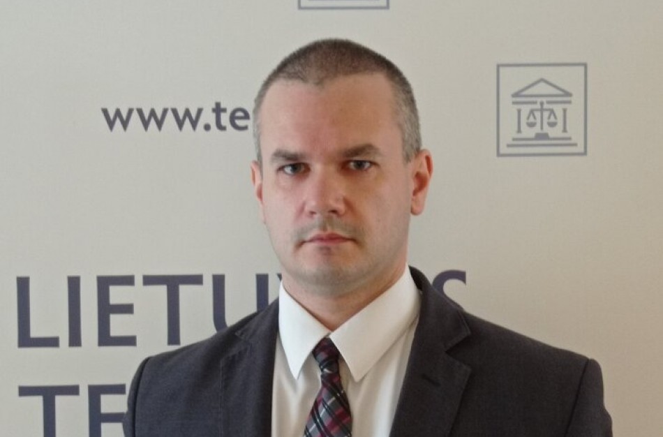 Teismas sprendžia: leisti ar neleisti?