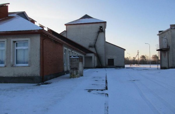 Pastatų su žemės sklypu Jaunystės g. 8, Upninkų k., pardavimo aukcionas