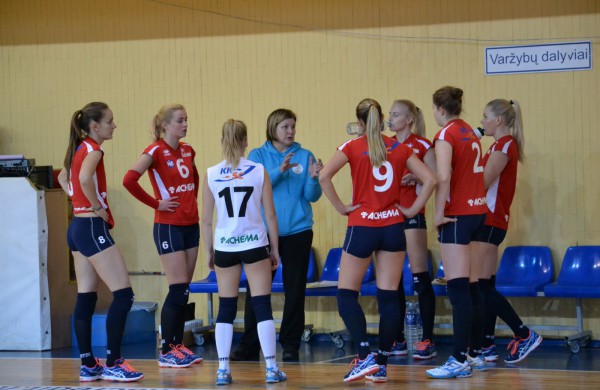 Pergalingas „Achema-KKSC“ tinklininkių savaitgalis