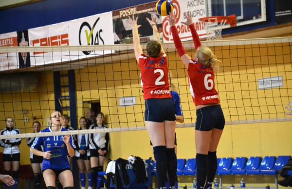 Pergalingas „Achema-KKSC“ tinklininkių savaitgalis