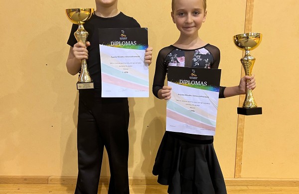 Jonaviečiai - geriausių Lietuvos 2021 m. sportinių šokių reitingo porų nugalėtojai