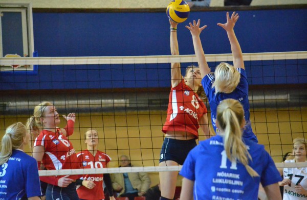 Pergalingas „Achema-KKSC“ tinklininkių savaitgalis