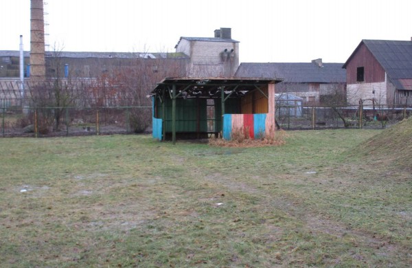 Pastato su kiemo statiniais ir sklypu Pergalės g. 1, Kuigalių k., pardavimo aukcionas