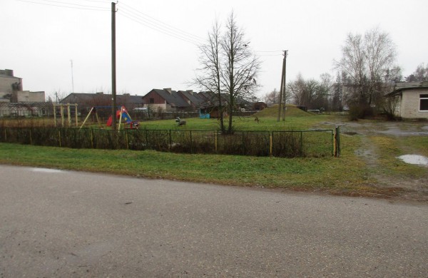 Pastato su kiemo statiniais ir sklypu Pergalės g. 1, Kuigalių k., pardavimo aukcionas