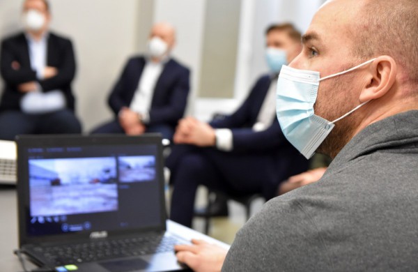 „Jonavos paslaugos“ plečiasi už miesto – atnaujino gamybinę bazę