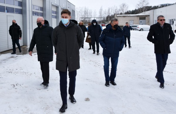 „Jonavos paslaugos“ plečiasi už miesto – atnaujino gamybinę bazę